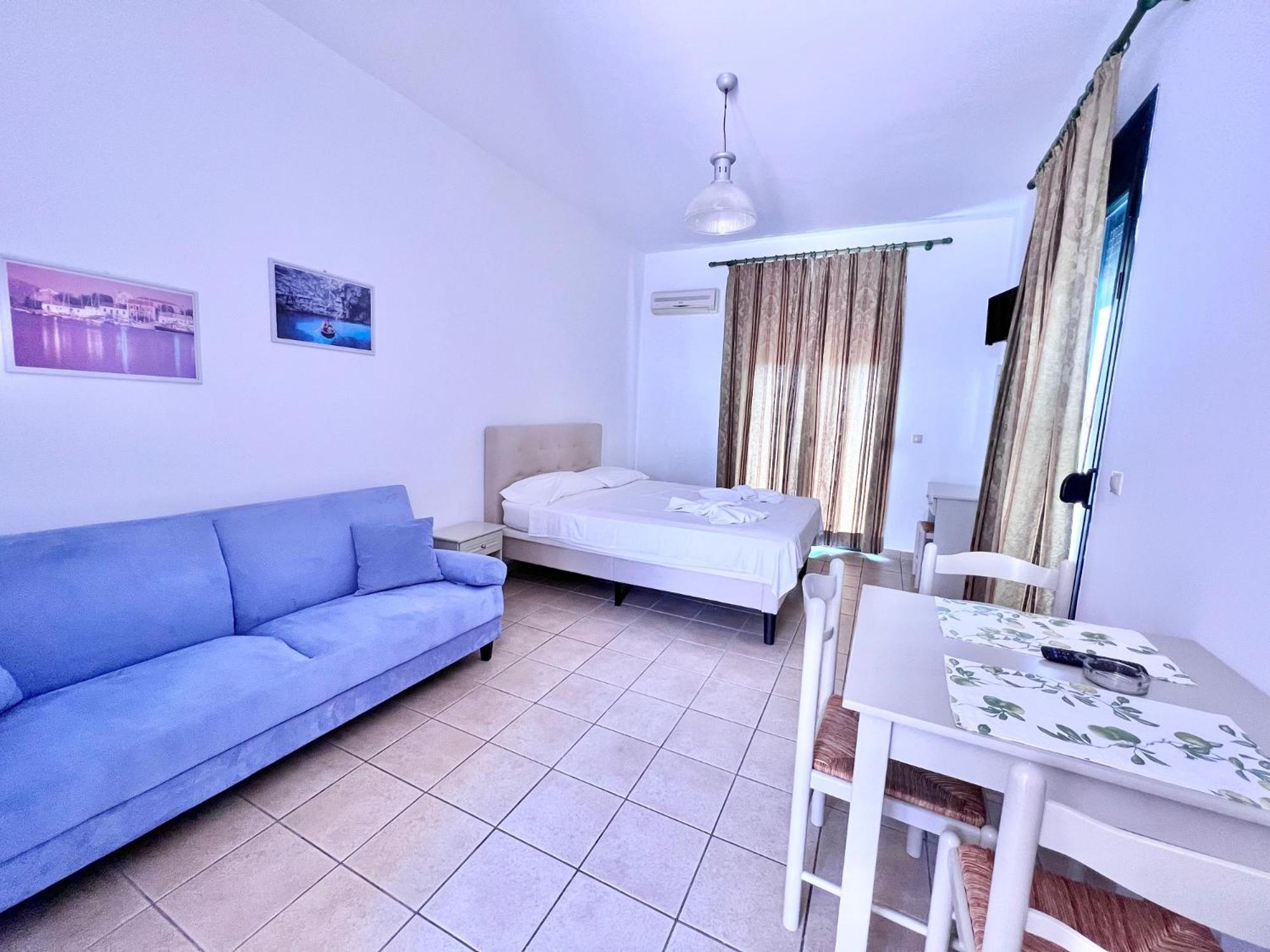 Aristomenis Studios Vlachata Extérieur photo